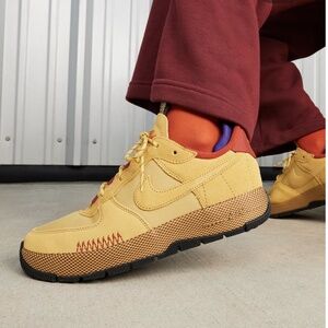 Nike AF-1 Outdoor – Worn Once – Size 8